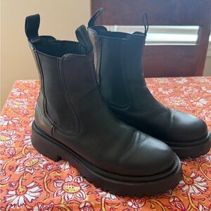 Thursday Boot Co. Legend Platform Boot (7.5)